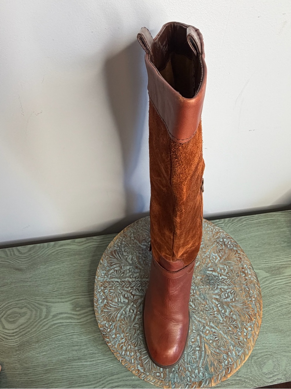 Like New! Naturalizer Cognac Suede Leather Knee High Heeled Boots size 12 - Picture 3 of 14